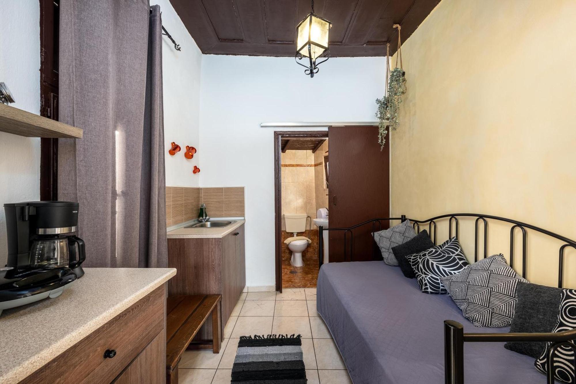 Muses-Old Town Apartment Rhodes City ภายนอก รูปภาพ
