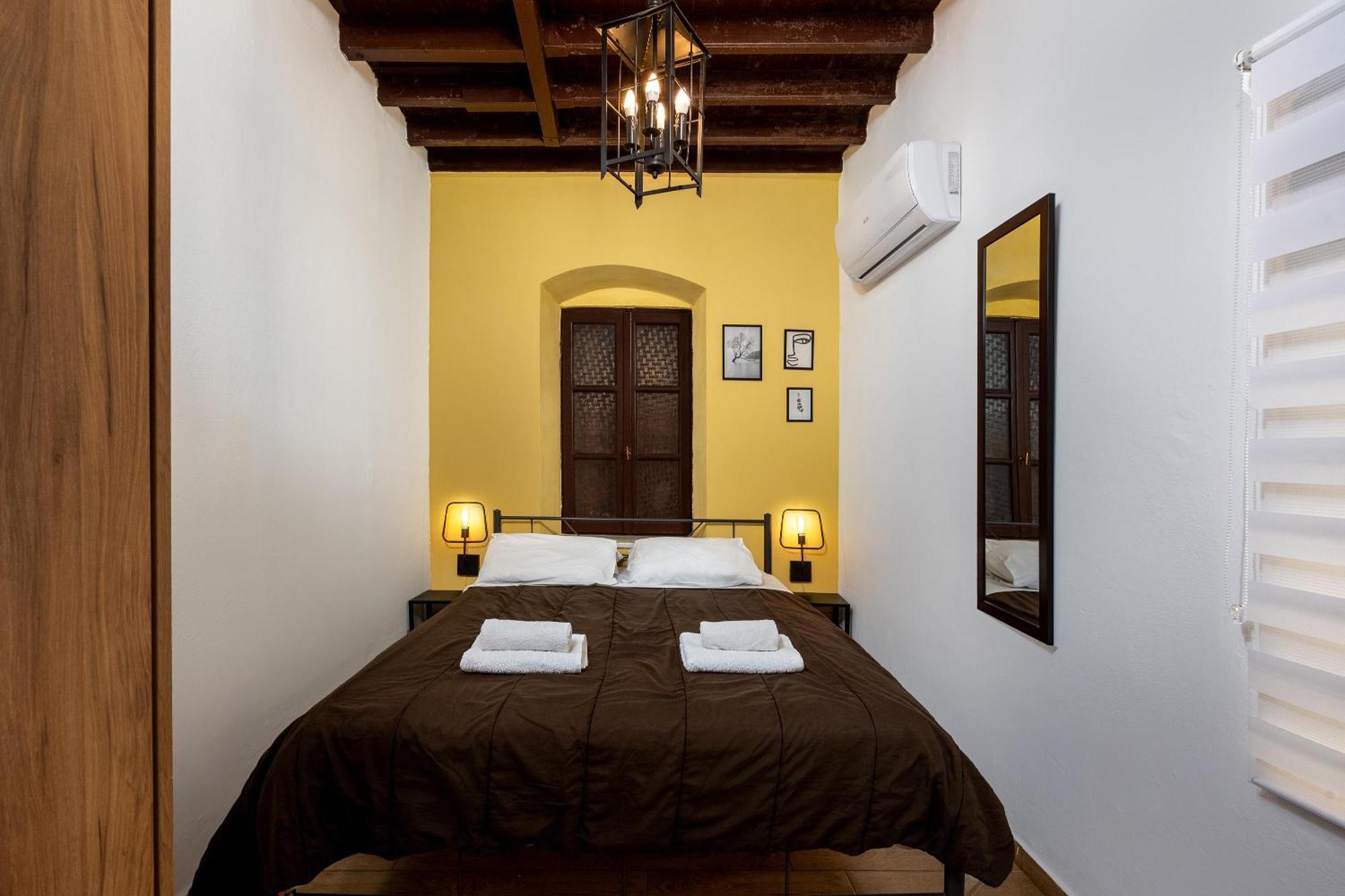 Muses-Old Town Apartment Rhodes City ภายนอก รูปภาพ